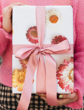 Load image into Gallery viewer, Artwrap NZ In Bloom Edition Wrapping Paper Book