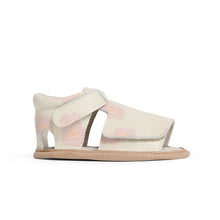 Load image into Gallery viewer, Pretty Brave Baby Phoenix Happy Daisy