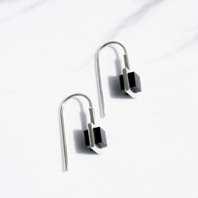 Load image into Gallery viewer, Fabuleux Vous La Stele Black Onyx Hook Earrings Petite