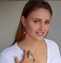 Load image into Gallery viewer, Fabuleux Vous La Stele Amazonite Necklace Petite