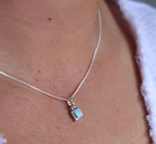 Load image into Gallery viewer, Fabuleux Vous La Stele Amazonite Necklace Petite