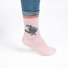 Load image into Gallery viewer, Wrendale Designs "Glamour Puss" Cat Socks