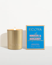 Load image into Gallery viewer, Ecoya Holiday Collection Mini Hibiscus & Bergamot Goldie Candle