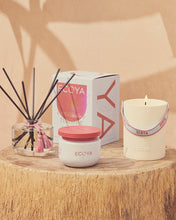 Load image into Gallery viewer, Ecoya High Summer 2026 400g Ceramic Candle- Coconut & Tuberose