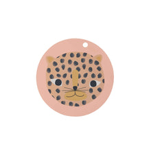Load image into Gallery viewer, OYOY Placemat Snow Leopard Coral