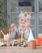 Load image into Gallery viewer, OYOY Magic Birthday Crown