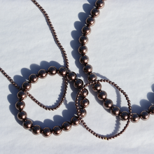 Load image into Gallery viewer, Fabuleux Vous Perle Mocha Glass Pearl Bead Bracelet 8-10mm Bead