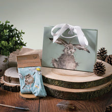 Load image into Gallery viewer, Wrendale Designs "Oops A Daisy" Mouse Socks