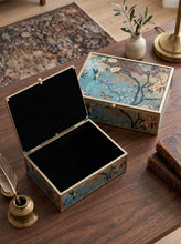 Load image into Gallery viewer, Rembrandt Glass Deco Box