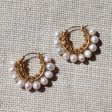 Load image into Gallery viewer, Fabuleux Vous Steel Me YG Fresh Water Pearl Woven Hoop Earrings