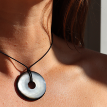 Load image into Gallery viewer, Fabuleux Vous Silver Perle Mother of Pearl Black Cord Necklace