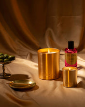 Load image into Gallery viewer, Ecoya Holiday Collection Mini Chilli Strawberry Goldie Candle