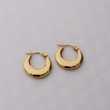 Load image into Gallery viewer, Fabuleux Vous Hoops Yellow Gold Hollow Hoops 20mm