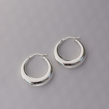 Load image into Gallery viewer, Fabuleux Vous Silver Hollow Hoops 30mm