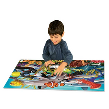 Load image into Gallery viewer, The Learning Journey Glow In The Dark Sealife Puzzle