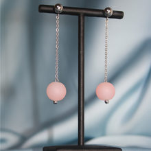 Load image into Gallery viewer, Fabuleux Vous Verre Stainless Steel Pink Earrings
