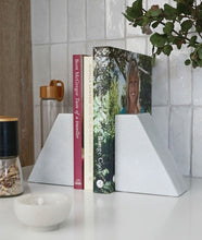 Load image into Gallery viewer, Hawthorne Marble Bookends Pair- White
