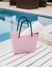 Load image into Gallery viewer, Hinza Small Dusty Pink Hinza Bag- Green Plastic
