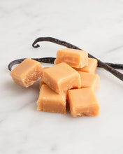 Load image into Gallery viewer, House of Chocolate Vanilla Bean Fudge Christmas Cracker Mini
