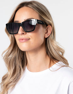 Stella & Gemma Paige Sunglasses Black