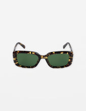 Load image into Gallery viewer, Stella &amp; Gemma Martini Sunglasses Leopard
