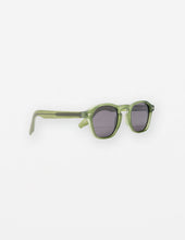 Load image into Gallery viewer, Stella &amp; Gemma High Line Sunglasses- Matte Green
