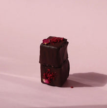 Load image into Gallery viewer, House of Chocolate Raspberry Rose Marshmellow
