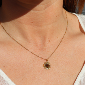 Fabuleux Vous Steel Me Soleil Tigers Eye Necklace