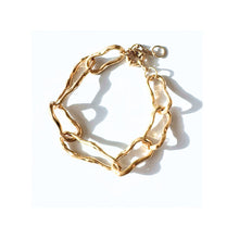 Load image into Gallery viewer, Lindi Kingi Fluid Bracelet Gold
