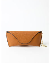 Load image into Gallery viewer, Stella &amp; Gemma Keychain Leather Sunglasses Case- Tan
