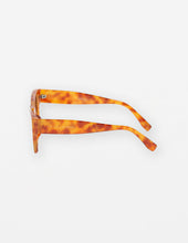 Load image into Gallery viewer, Stella &amp; Gemma Paige Sunglasses- Light Tort
