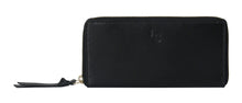 Load image into Gallery viewer, Lund &amp; Co Anna Leather Wallet- Black
