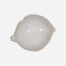 Load image into Gallery viewer, CC Interiors Detaille Leaf Petite Bowl

