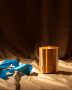 Ecoya Holiday Collection Hibiscus & Bergamot Goldie Candle