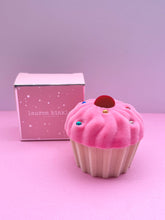 Load image into Gallery viewer, Lauren Hinkley Bunny Flower Ring in Velvet Cupcake Box
