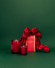 Load image into Gallery viewer, Ecoya Passionfruit &amp; Martini Madison Candle 400g
