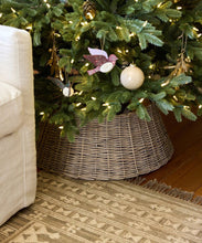 Load image into Gallery viewer, French Country Collections Willow Tree Skirt Large
