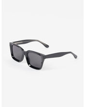 Load image into Gallery viewer, Stella &amp; Gemma Juno Sunglasses- Black
