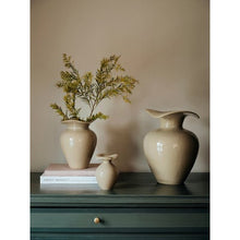 Load image into Gallery viewer, Maytime Broste Florentina Vase Medium- Glossy Beige
