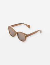 Load image into Gallery viewer, Stella &amp; Gemma Jolie Sunglasses- Caramel
