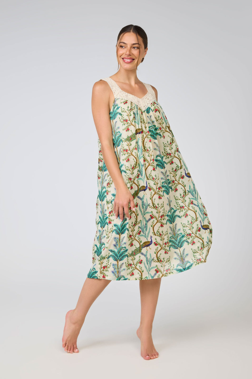 Arabella Peacock V Neck Laced Nightie