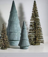 Load image into Gallery viewer, French Country Collections Form Evergreen Tree Ridged 27cmH
