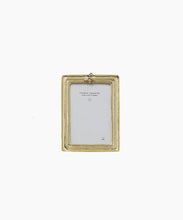 Load image into Gallery viewer, French Country Collections Ribbed Bee Frame Gold 4x6
