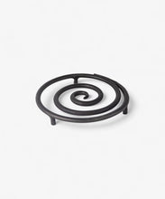 Load image into Gallery viewer, French Country Collections Spiral Forged Trivet Black
