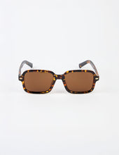 Load image into Gallery viewer, Stella &amp; Gemma Bobby Sunglasses- Marble Tort
