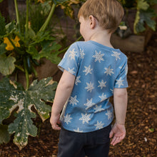 Load image into Gallery viewer, Nature Baby River Tee- Sea Stars Print
