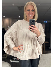 Load image into Gallery viewer, Stella &amp; Gemma Cable Poncho- Rice
