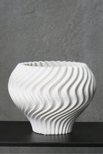 Load image into Gallery viewer, Flower Systems Liam Bowl White 3D Ceramic
