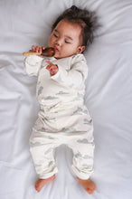 Load image into Gallery viewer, Burrow &amp; Be Dreamscape Marley Pants
