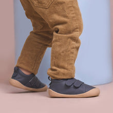 Load image into Gallery viewer, Pretty Brave Toto-Indigo
